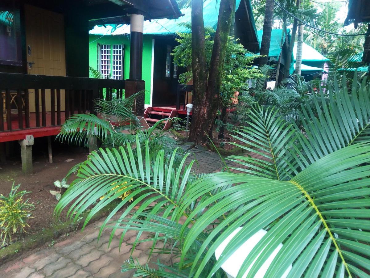 Casa Fiesta Hotel Palolem Exterior photo